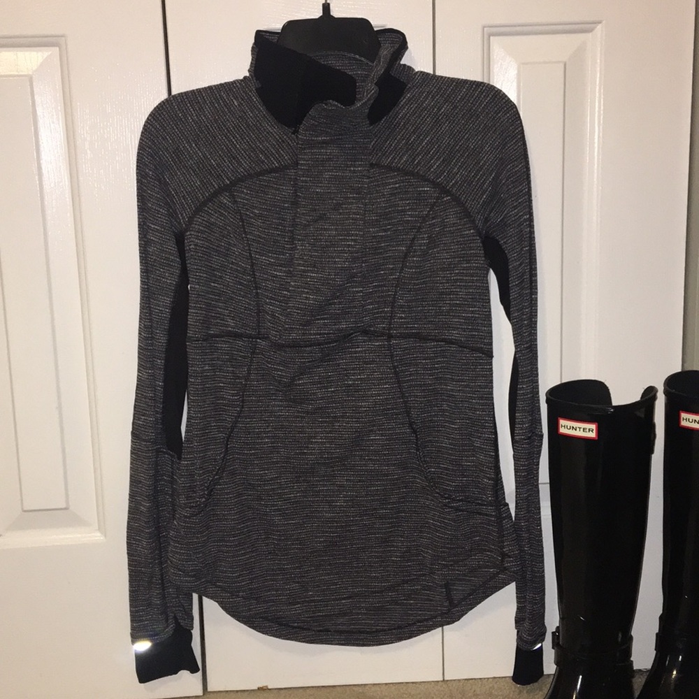 Lululemon Pullover
